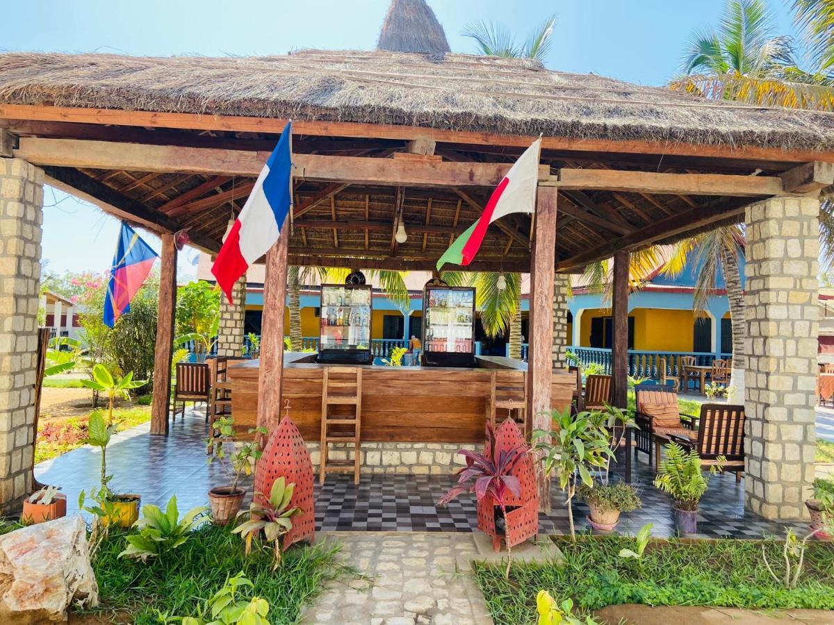 Bohobe Naboty Bed & Breakfast Toliara Exterior photo